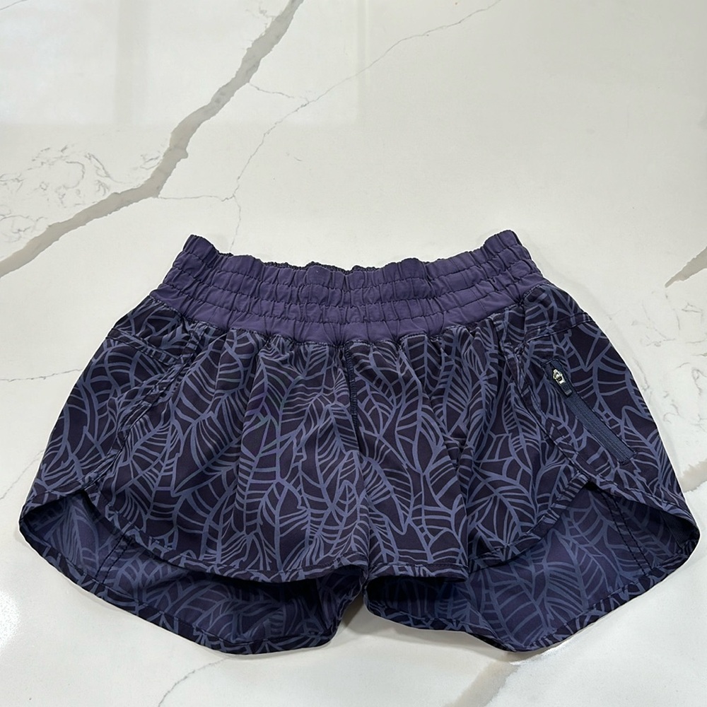 Lululemon lined shorts - 4 in